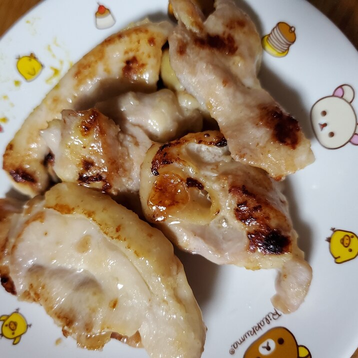 もも肉のニンニク塩焼き